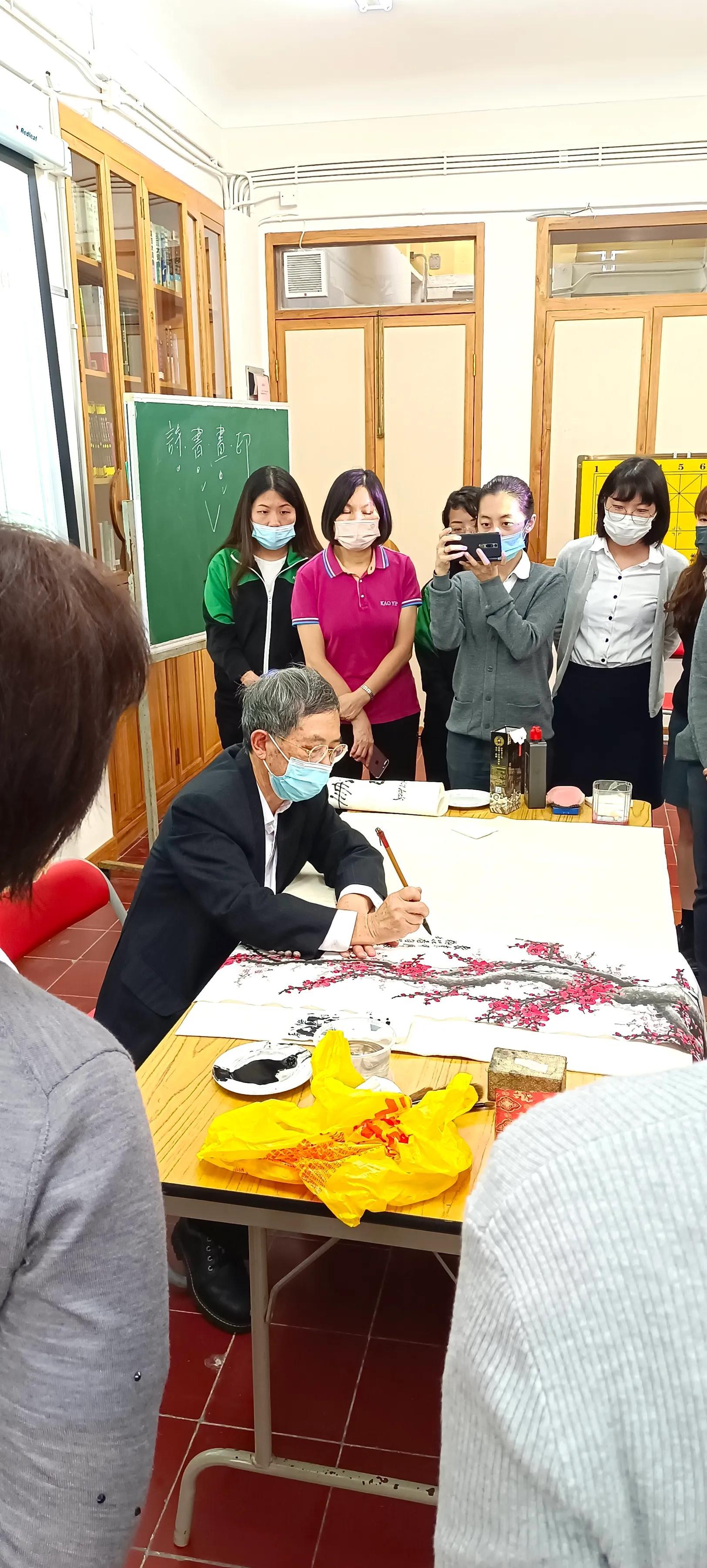 探索未来，澳门免费教育体系的全面释义、解释与落实展望至2025年