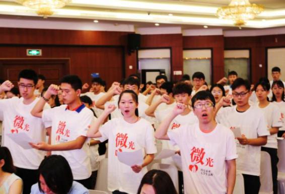迈向2025年，正版资料免费大全的实现路径与落实策略